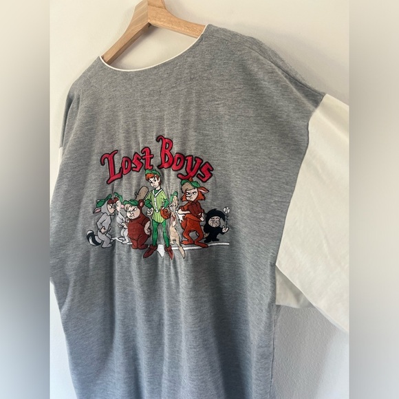 Disney Store Rare Vintage 90s Peter Pan Lost Boys Embroidered Baseball Shirt - Picture 15 of 15